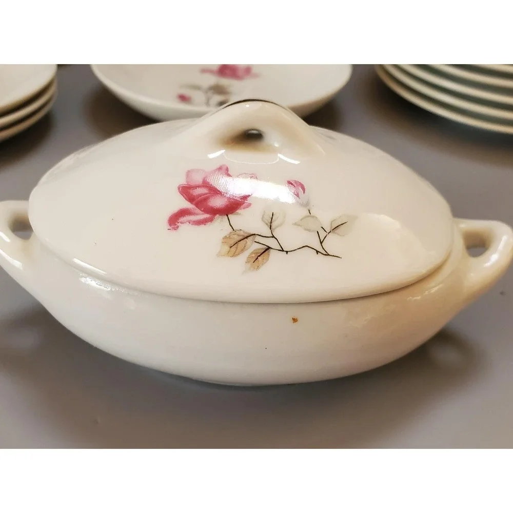 Vintage Floral Child's China Tea Set,‎ Teapot, Cups, Plates, Serving Pieces